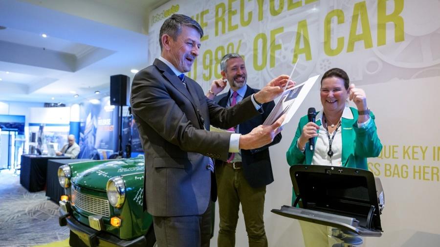 Nieuw ELV-manifest overhandigd aan de Europese Commissie