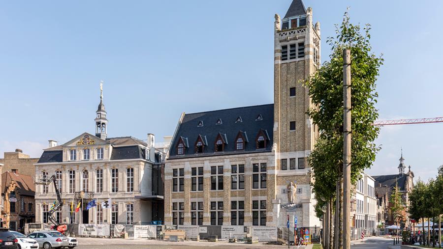 Roeselare pioniert met meest duurzame stadhuis van Vlaanderen