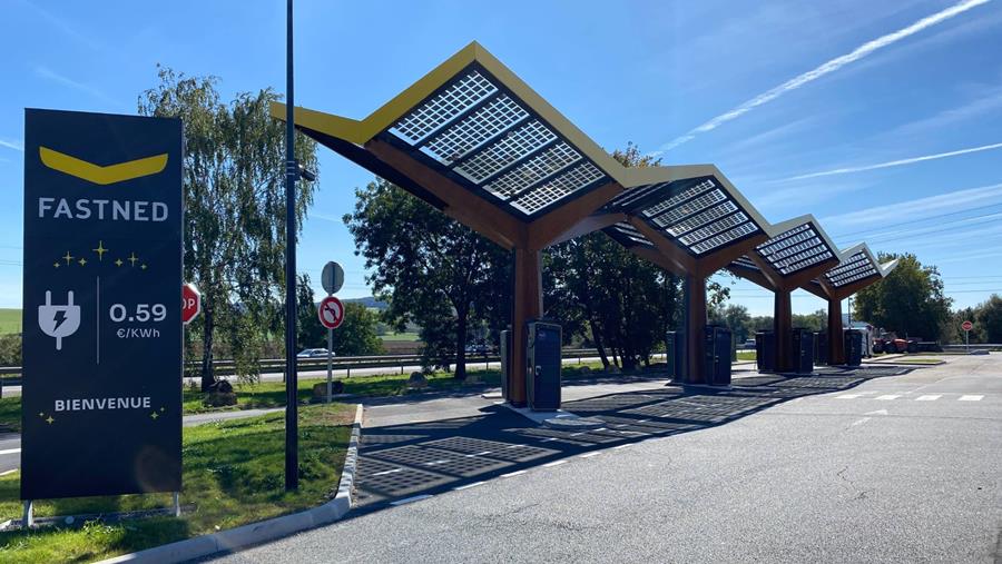 Une première station de recharge rapide au CHU UCL Namur
