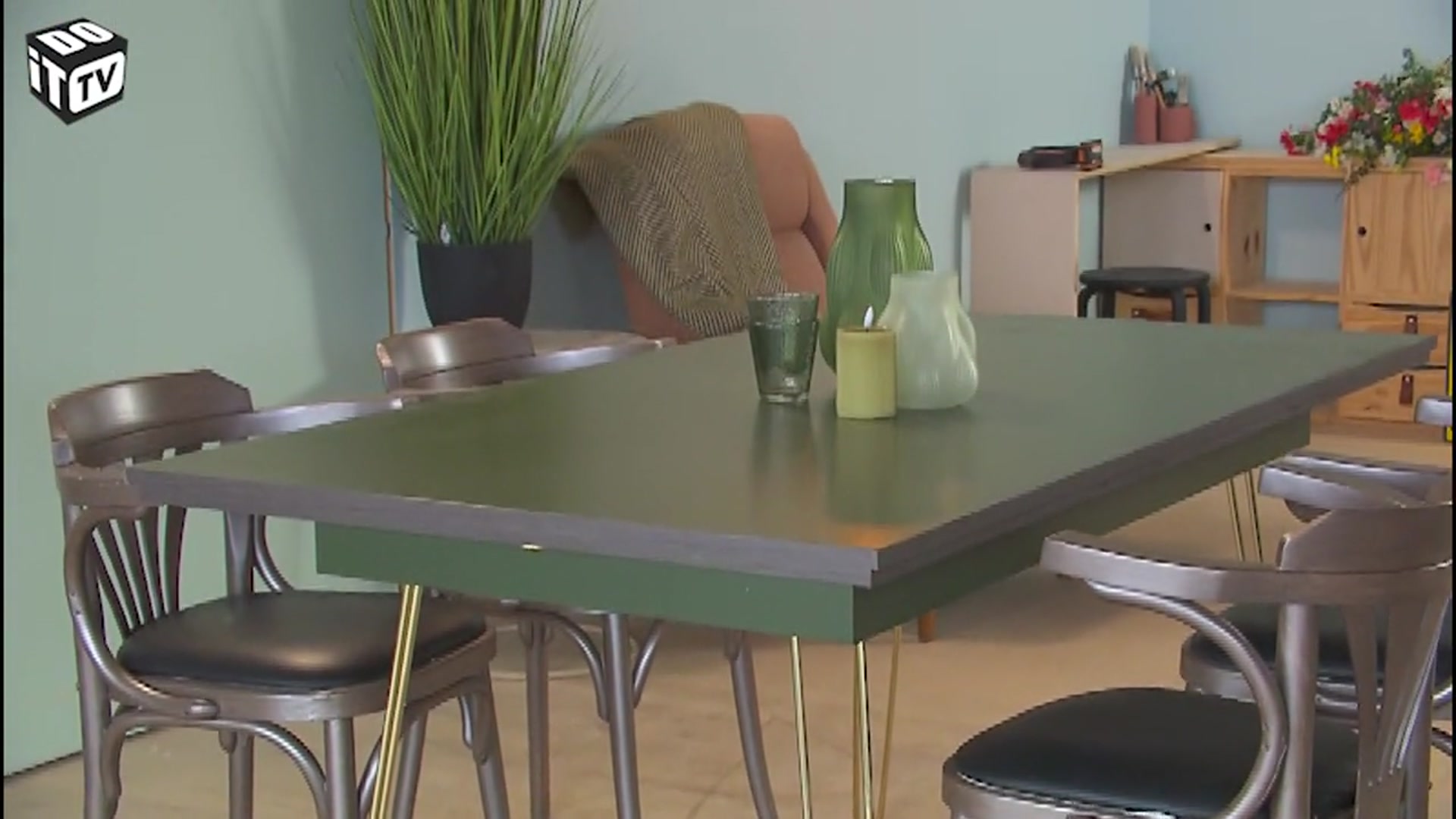 Zo maak je zelf een uitschuifbare feesttafel